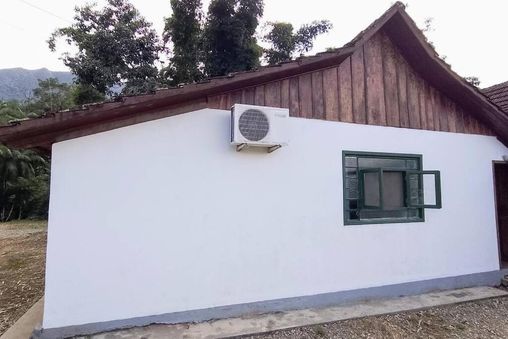 Villa Refugio Morro Da Tromba Joinville Exterior foto